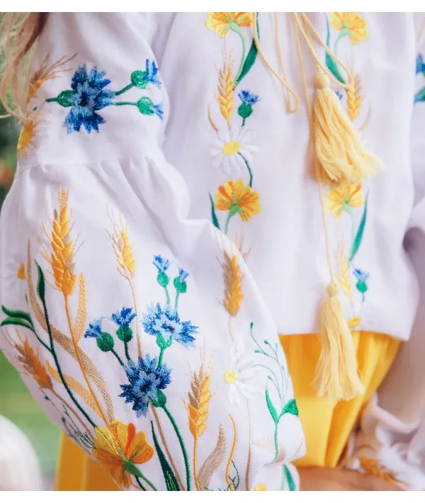 Embroidered blouse for a girl Field Flowers