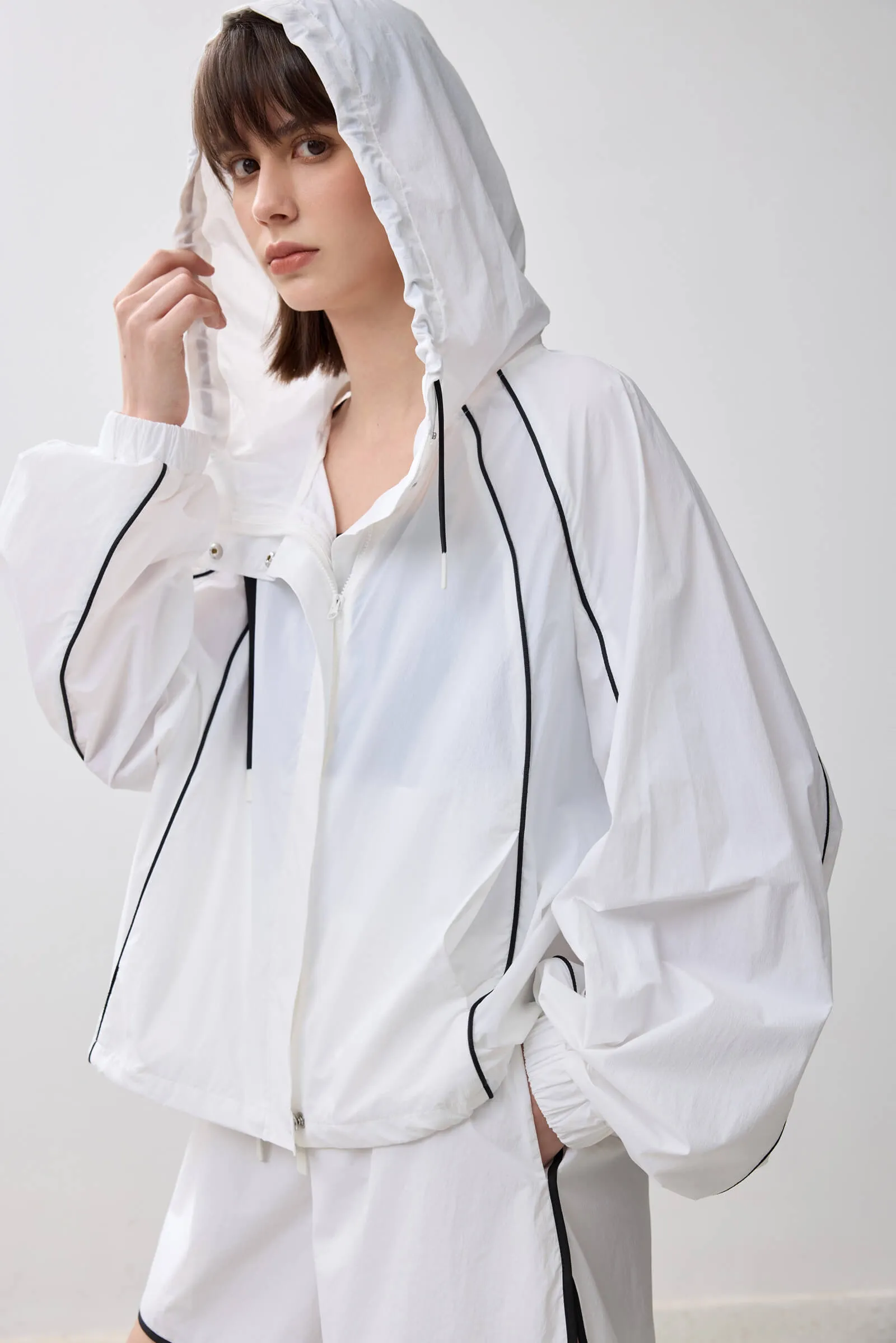 LILY Sporty Hooded Light Jacket