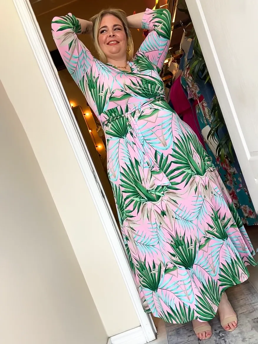 Signature Plus Size Maxi Dress in Tropical Mint Eclipse