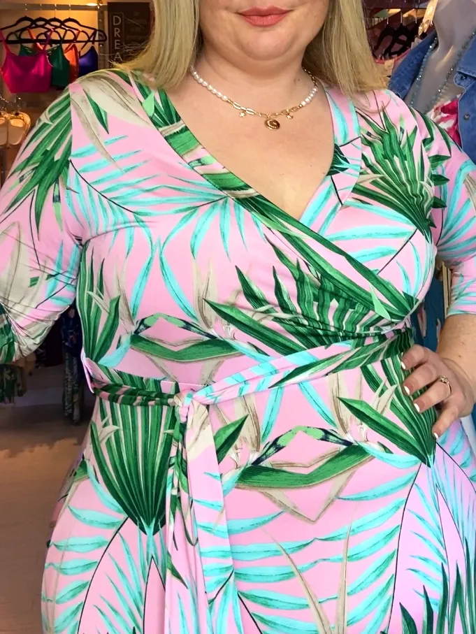 Signature Plus Size Maxi Dress in Tropical Mint Eclipse