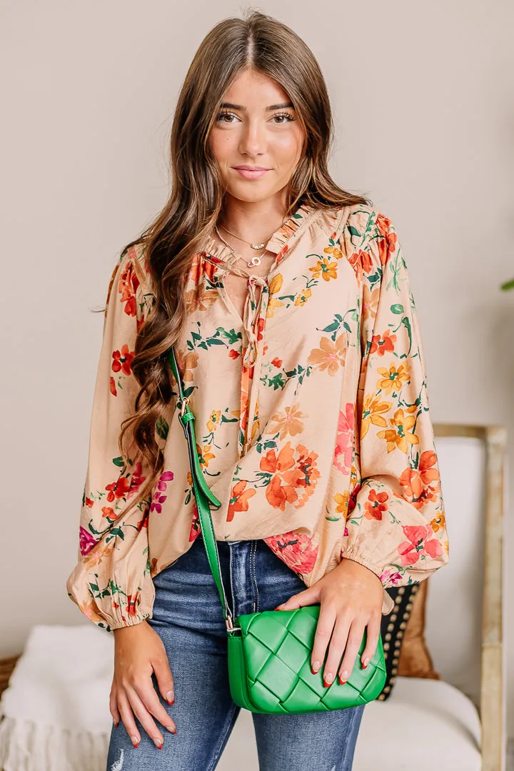 Telling Stories Floral Top | Taupe