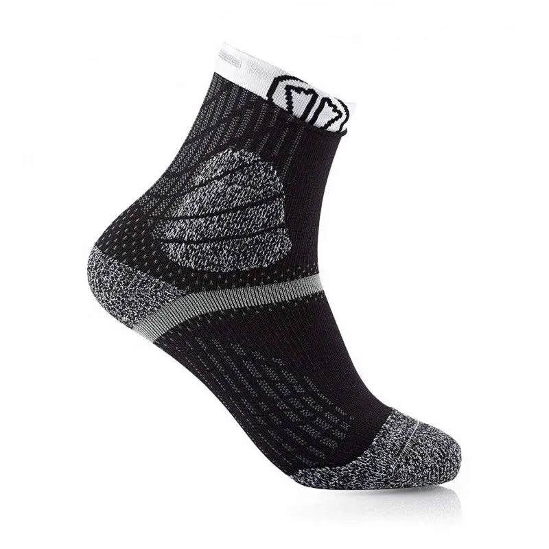 TRAIL PROTECT RUNNING SOCKS BLACK - GREY